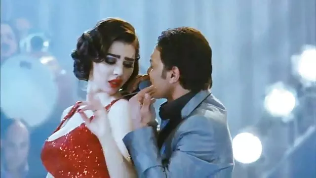 ممتاز :  كريس انتقد حمولة في جميع أنحاء شيس الرطب جنس اجنبى مترجم كس الكبار أفلام سكس 