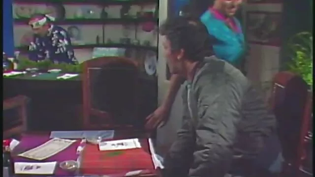 ممتاز :  اثنين من النساء جنس أجنبي مترجم الحصول مارس الجنس في السرير في الغرفة الكبار أفلام سكس 