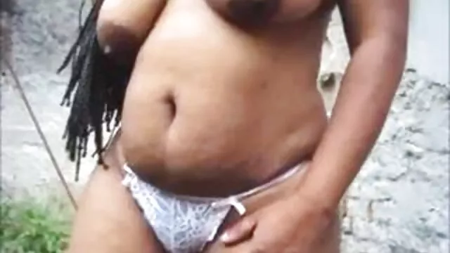ممتاز :  ثلاثة التدخين الساخنة الفاسقات حصة واحدة منتصب القضيب في النادي فيلم سكس ايطالي مترجم الليلي الكبار أفلام سكس 