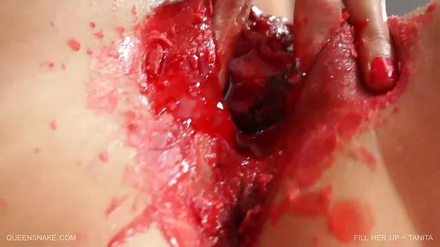 ممتاز :  اثنين من السيدات الساخنة يفعلون دسار افلام سكس رومانسية مترجمة الإدراج على السرير مع بعضها البعض الكبار أفلام سكس 